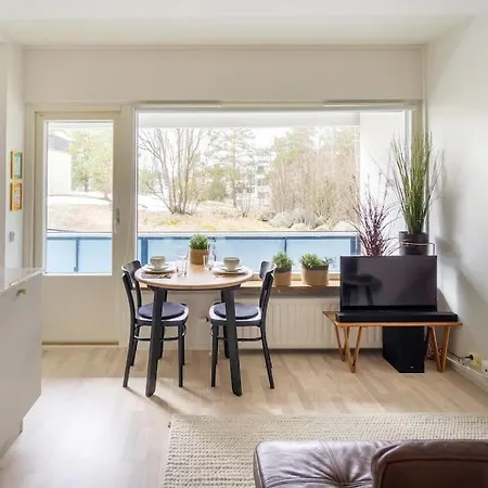 Apartmán Eastend Pearl - With Great Kitchen - Subway And Shops Near